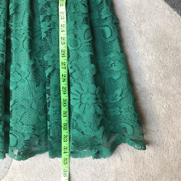 BB Dakota Green Lace Dress, EUC, S - Picture 13 of 16